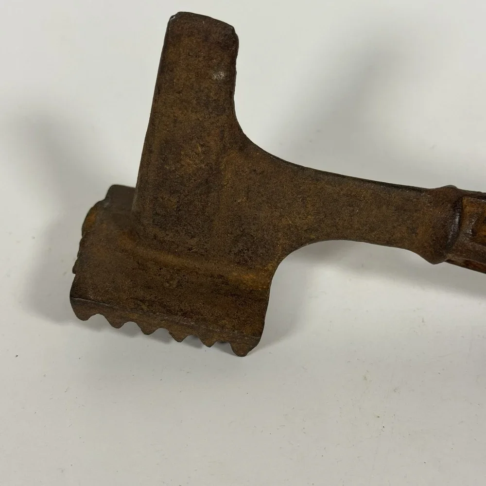 Antique‎ Cast Iron Meat Tenderizer Kitchen Tool Ice Hammer Rustic Kitchen Tool